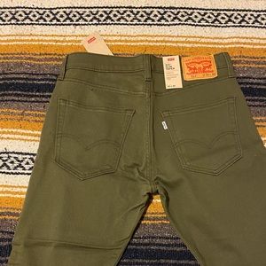 Levi’s 512 Slim Taper Jeans